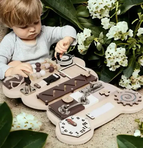 tablica manipulacyjna Miś - drewno na Arena.pl