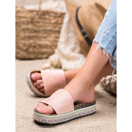 Klapki Na Platformie r.38 na Arena.pl