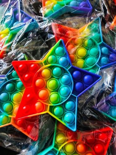 Poppit Among us na Arena.pl