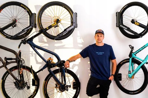 Stojak na rower Wieszak ścienny obrotowy Uchwyt RTR BIKES KRANKED TWIST na Arena.pl