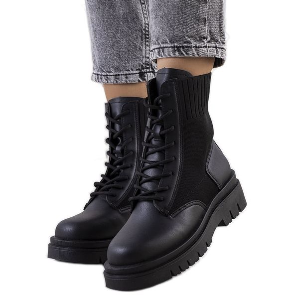 Czarne traperki r.36 zdjęcie 1