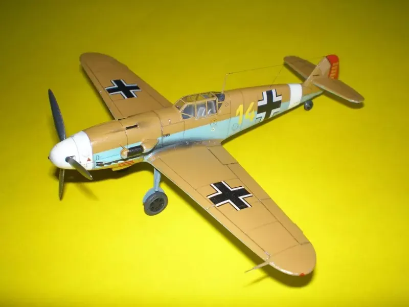 BF-109F-4/trop Marseille, C-40, 1:72 zdjęcie 3