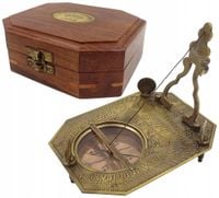 Zegar słoneczny z kompasem w drewnianym pudełku