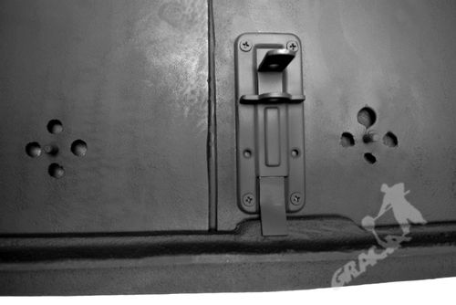 DRZWI B04 - 70X63 CM + TERMOMETR 0-500°C ŻELIWNE DO WĘDZARNI CHLEBOWE na Arena.pl