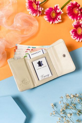 elegancki, mały portfel damski na zatrzask i bigiel - lorenti na Arena.pl