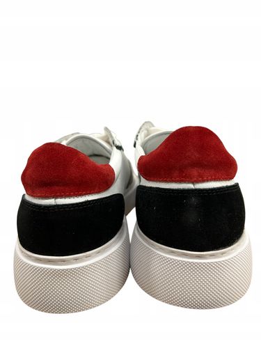 Eleganckie Buty r.40 na Arena.pl