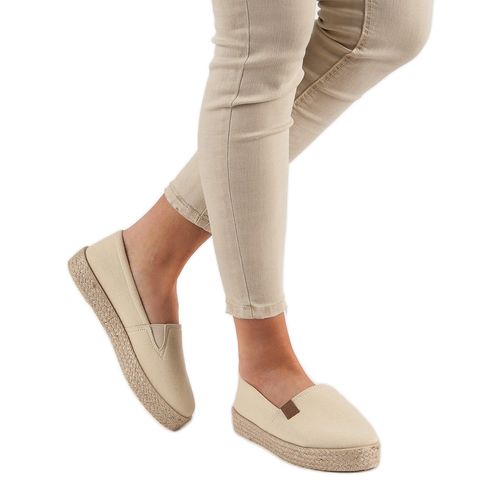 Beżowe Espadryle Slip On r.38 na Arena.pl