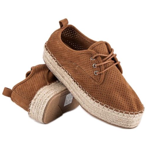 Ażurowe espadryle na platformie r.40 na Arena.pl