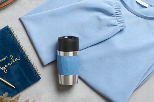 Kubek termiczny TravelMug 0.3L niebieski silikonowa osłona na Arena.pl