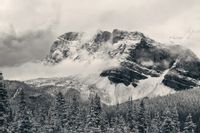 Fototapeta Czarno-biały Krajobraz Górski do Salonu 90x60