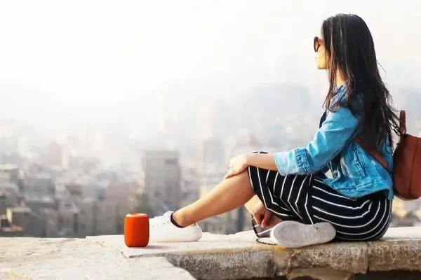 Głośnik bezprzewodowy Muvo Play czarny Bluetooth zdjęcie 6