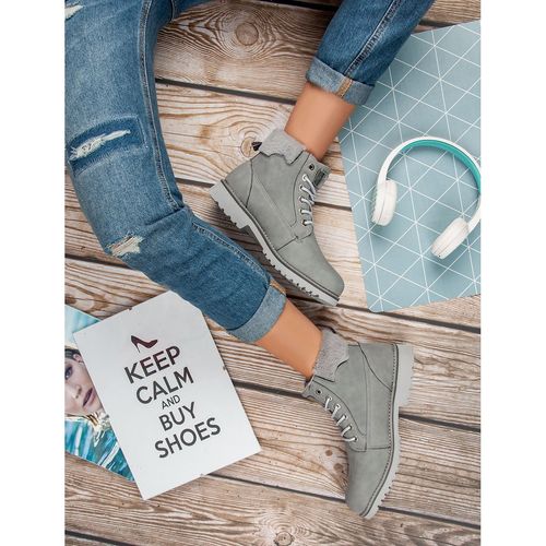 Szare Traperki r.40 na Arena.pl