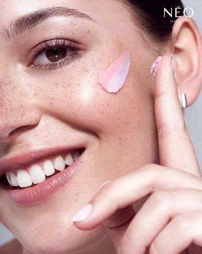 NEO MAKE UP INTENSE SERUM COLOUR CORRECTING na Arena.pl