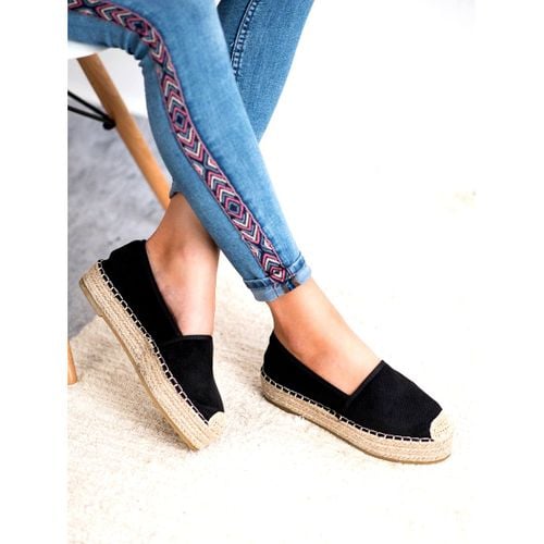 Wsuwane Buty Na Platformie r.41 na Arena.pl