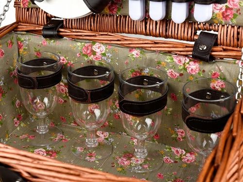 KOSZ PIKNIKOWY WIKLINOWY TALERZE SZTUĆCE 4 OSOBY na Arena.pl