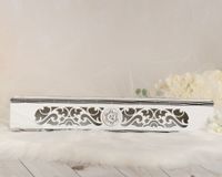 Białe pudełko na świecę do Chrztu Świętego z ażurowym wzorem PCS-8