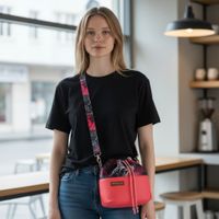 Torebka Sakiewka Różowa z Motywem Liści Bananowca – Handmade