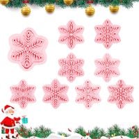 Foremki do ciastek plastikowe śnieżynki 9szt