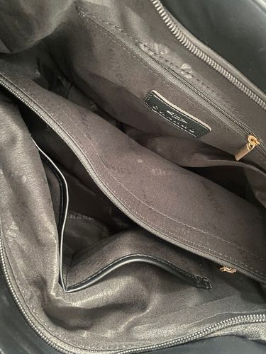 Torebka Damska Shopperkawłoska marka CHARRO Pojemna A4 Modna CH7719 Czarna na Arena.pl