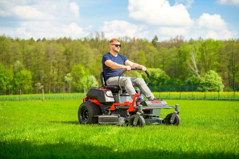 Traktorek ogrodowy Cedrus C-TRAC Z107 zdjęcie 2
