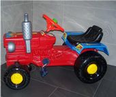BJ TRAKTOR MALY RED Na pedały 3 KOLORY