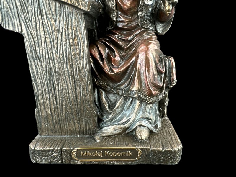 RZEŹBA - MIKOŁAJ KOPERNIK VERONESE WU77094A4 zdjęcie 9