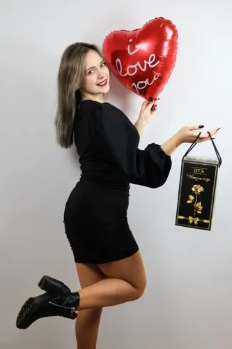 PIĘKNY ZŁOTY ŁAŃCUSZEK DAMSKI Z SERDUSZKIEM Z CYRKONIAMI + RÓŻA WIECZNA LED na Arena.pl