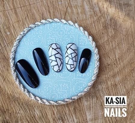 Bluesky Gel Polish 80526 STUDIO WHITE na Arena.pl