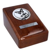 Drewniana urna z motylem Unikalna urna pamiątkowa Projekt 1 / Tabliczka