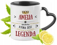 Dla Amelii Kubek Czarny Z Uszkiem W Kształcie Serca Na Prezent Z Nadrukiem