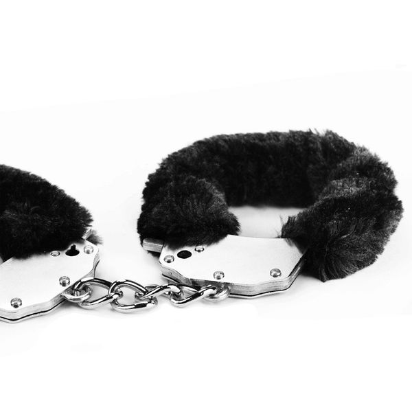 Fetish Pleasure Fluffy Handcuffs Black zdjęcie 3