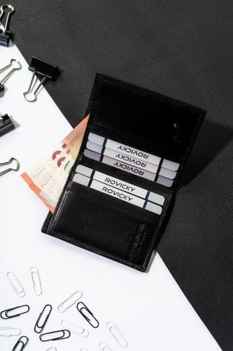 skórzane etui na karty tw-01-rvt black na Arena.pl