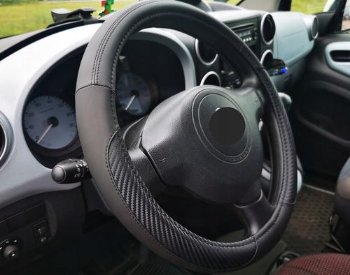 VW Golf 4 5 6 7 Jetta Passat B5 B6 B7 Polo UP! na kierownice skóra karbon na Arena.pl
