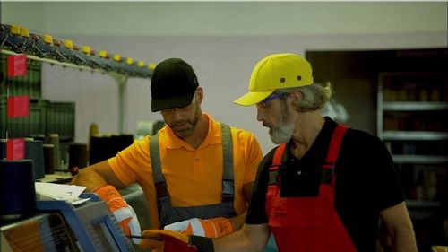CZAPKA Z DASZKIEM ROBOCZA WKŁADKA OCHRONNA HPDE na Arena.pl
