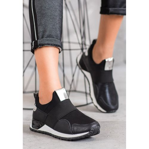 Wsuwane Buty Na Platformie r.40 na Arena.pl