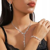 KOMPLET BIŻUTERII NASZYJNIK BRANSOLETKA KOLCZYKI CYRKONIE KOLOR SREBRNY