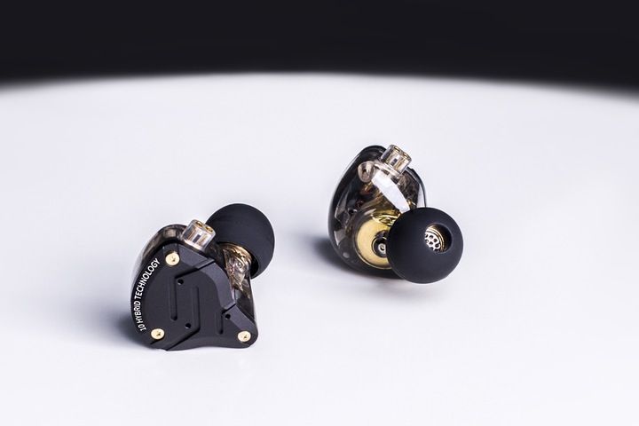 KZ ZS10 PRO armatura 2DD+8BA hybryda + GRATIS zdjęcie 3