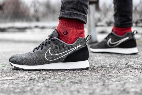 Nike MD Runner 2 Eng Mesh (916774-002)42 na Arena.pl