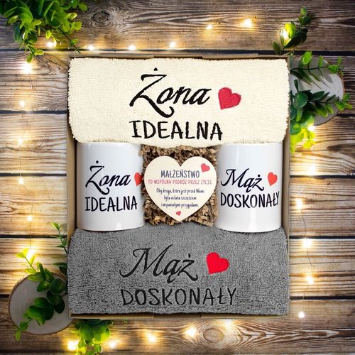 PREZENT NA ŚLUBU WESELE ROCZNICĘ RĘCZNIKI KUBKI DLA PARY PAR KUBEK na Arena.pl