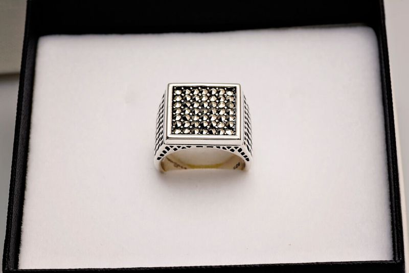 sygnet Staviori zdjęcie 7