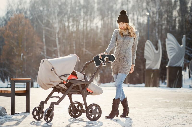 Mufka do wózka rękawice czarne STARKY zdjęcie 7