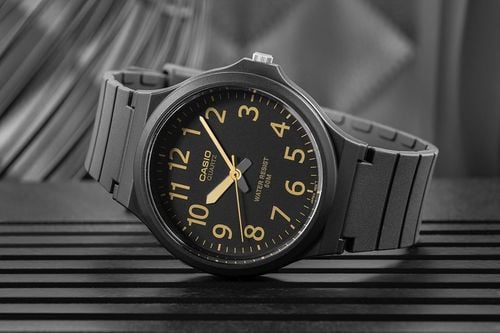 zegarek męski casio mw-240-1b2vdf + box na Arena.pl