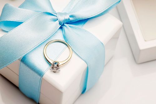 exclusive | klasyczny zaręczynowy w 18k złocie z 1ct brylantem na Arena.pl