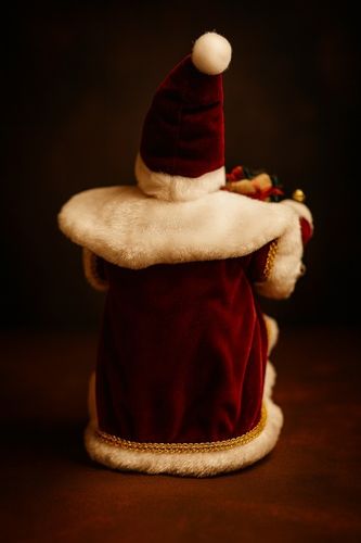 ŚPIEWAJĄCY I TAŃCZĄCY MIKOŁAJ Z PREZENTAMI DUŻY 40 CM NA BOŻE NARODZENIE na Arena.pl