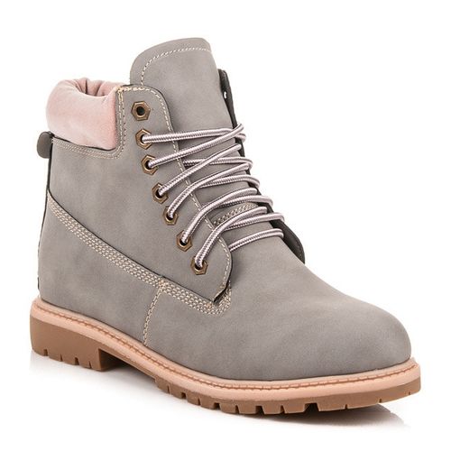 Traperki r.39 na Arena.pl