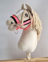 Kantar regulowany dla konia Hobby Horse A3 neon pink czarnym futerkiem