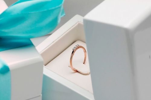 Złoty pierścionek PRD5430 - Diament na Arena.pl