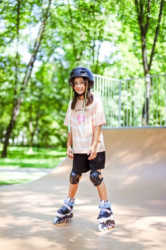 Rolki regulowane dziecięce Spokey JOY rozm. 31-34 ABEC7 Carbon 82A na Arena.pl