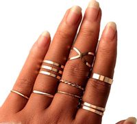 Zestaw punk pierścionki złote obrączki Gothic boho