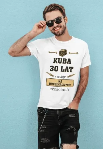 PREZENT NA 16-99 URODZINY KOSZULKA T-SHIRT TATY KOLEGI WYBIERZ WIEK I IMIĘ na Arena.pl